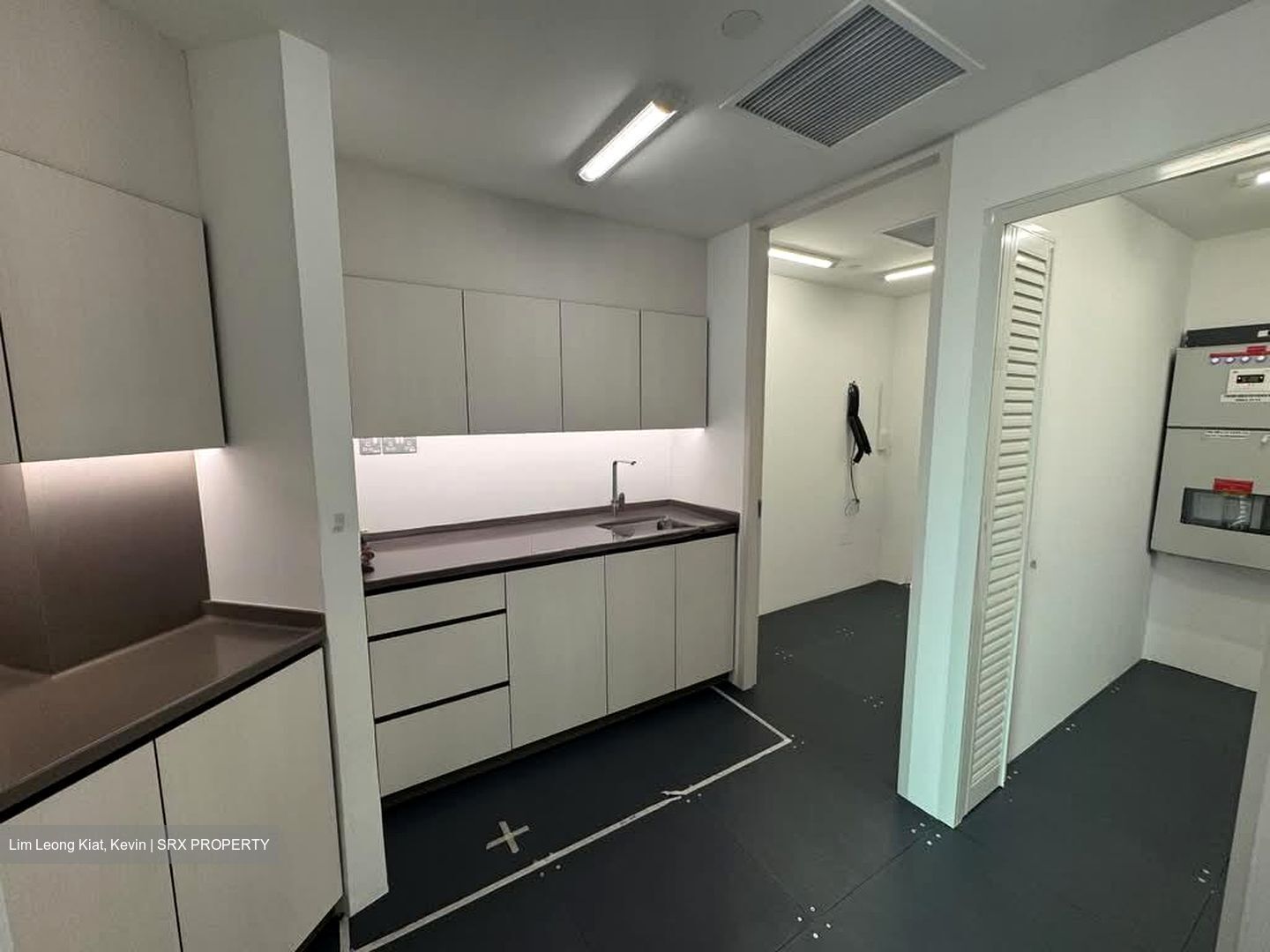 Hub Synergy Point (D2), Office #542753511